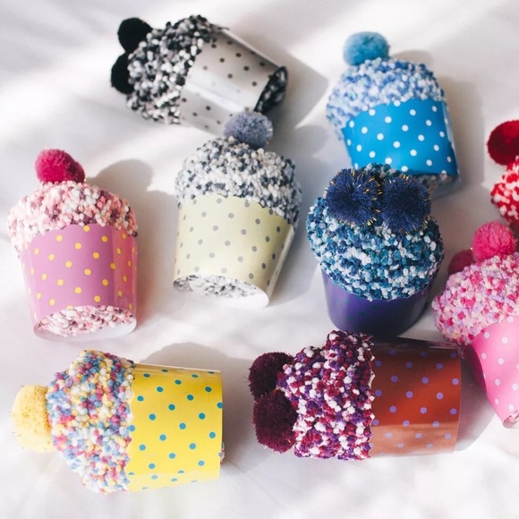 Cupcake socks raspberry yellow color women winter socks pink box set - Picture 10 of 11